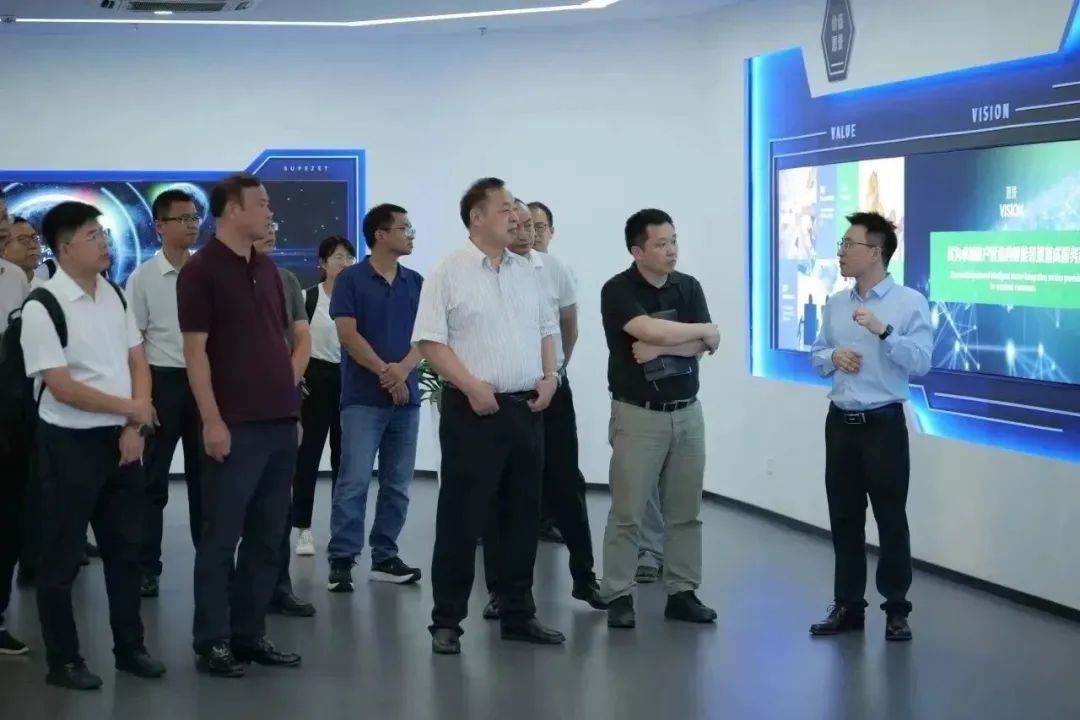 新能源 新动力 新将来|恒峰g22股份“动力与能源产业集群”圆桌座谈会顺利召开